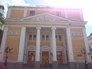 Бренды зовут  туристов в гости