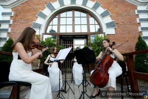 В Ботаническом саду МГУ стартует Classic Open Air Moscow