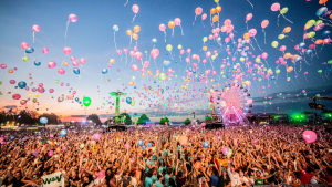 Более пяти тысяч зрителей собрал летний фестиваль Live Fest Summer на курорте