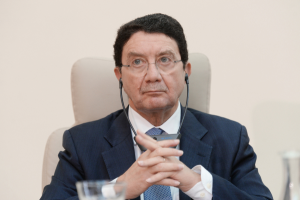 Вячеслав Фетисов стал послом Всемирной туристской организации UNWTO