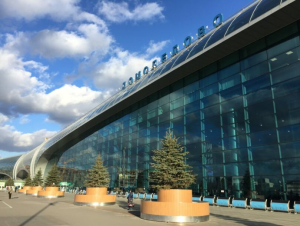 В августе столичные аэропорты восстановили турпоток на 54%