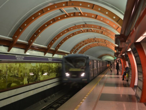 В Петербурге туристы заплатят за проезд  почти на 50% больше