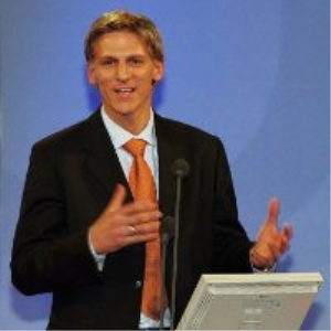 Президент компании Masterconcept Гернот Ляйтнер выступил с докладом