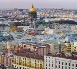Петербург сокращает число желаемых туристов