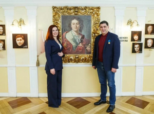 Первый русский театр пустит туристов в гримерки