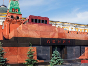 Мавзолей Ленина откроется после 5 месяцев простоя