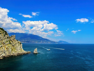 Отдых в Крыму с детьми: плюсы и минусы