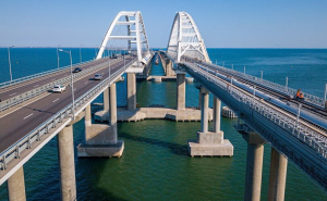 Трафик по Крымскому мосту этим летом на 15% превышал показатели лета 2020 года