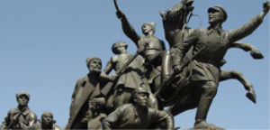 Памятник Чапаеву в Самаре