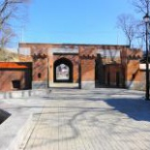 Достопримечательность Железнодорожные ворота