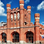 Достопримечательность Королевские ворота