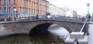 Каменный мост в Санкт-Петербурге