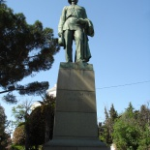 Памятник М Горькому, Ялта