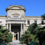 Дворец графа Мордвинова, Ялта